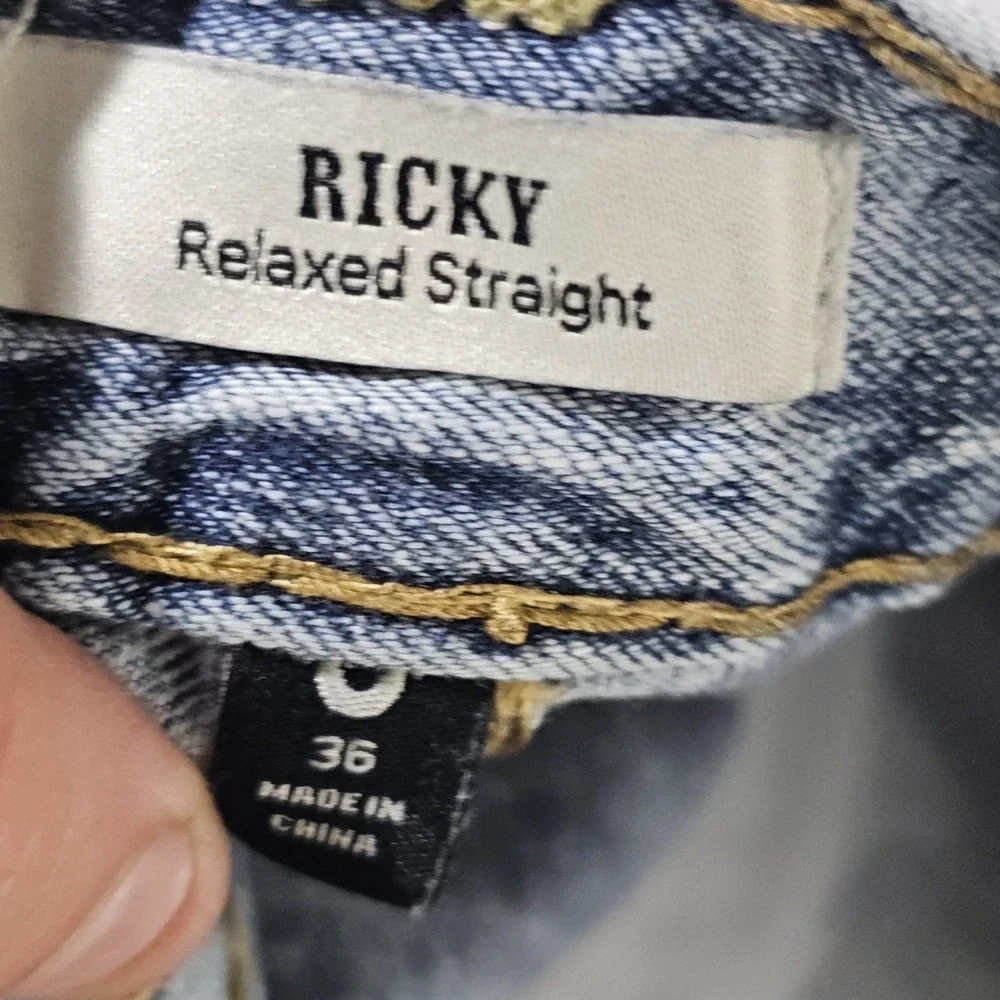 True Religion Ricky Jeans Men's Blue Relaxed Straight Acid Wash Jeans 36x33